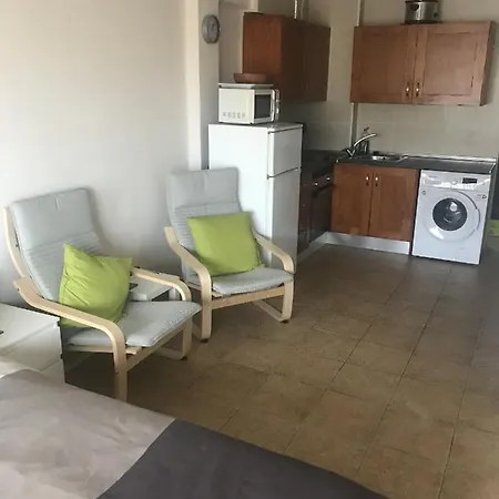 Apartmán Centrally Located And Comfortable In 4b